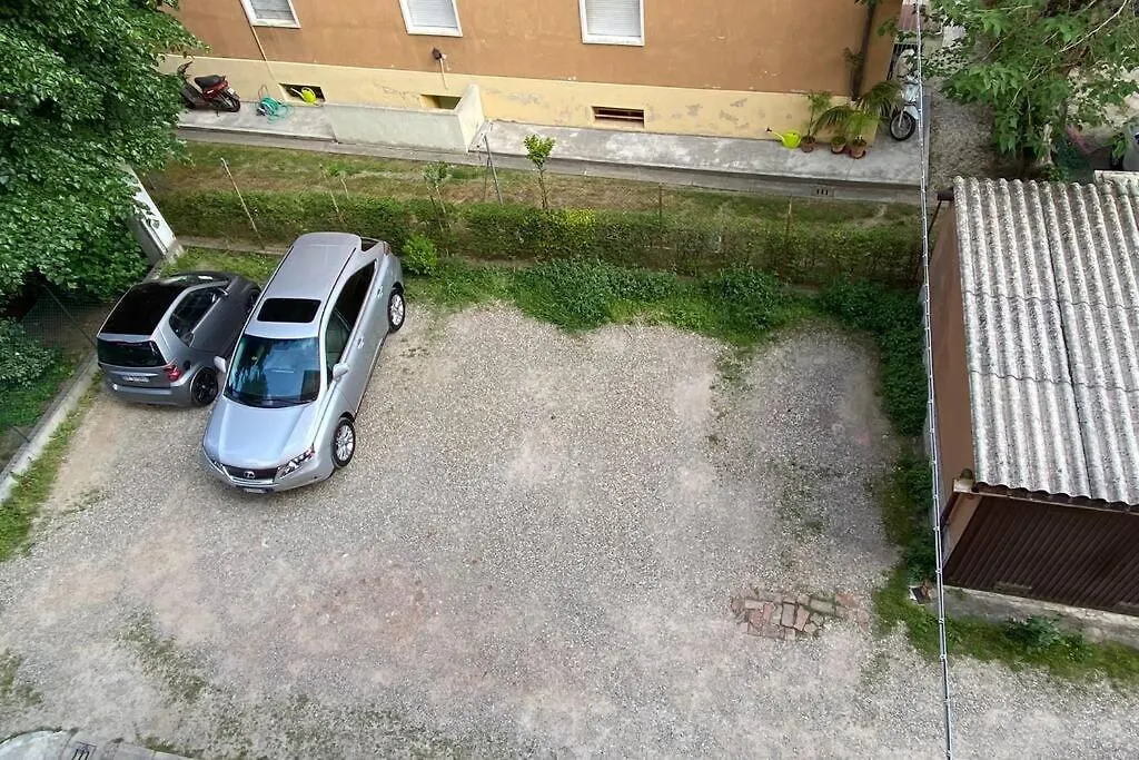 Apartment M.G Home A Un Passo Da Tutto Bologna Italy